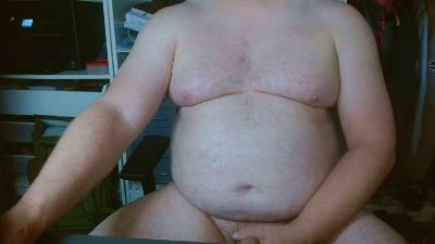 daniel8283 live cam on Cam4