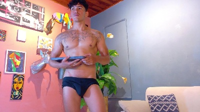 daniel_biig live cam on Cam4