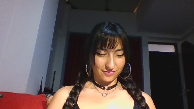 daniela_mis live cam on Cam4