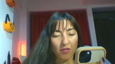 daniela_mis live cam on Cam4