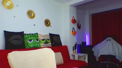 daniela_mis live cam on Cam4