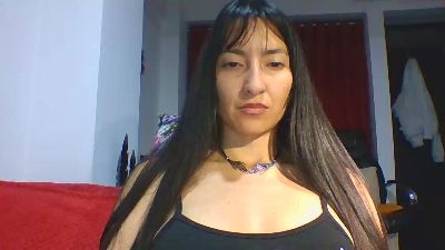 daniela_mis live cam on Cam4