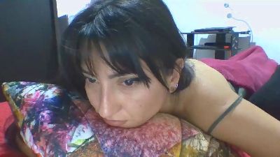 daniela_mis live cam on Cam4