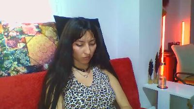 daniela_mis live cam on Cam4