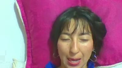 daniela_mis live cam on Cam4