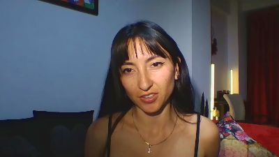 daniela_mis live cam on Cam4
