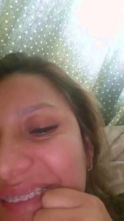 danielavargasd5 live cam on Cam4
