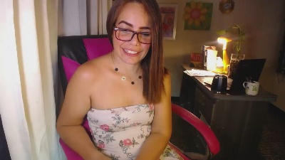 danielle_rose live cam on Cam4
