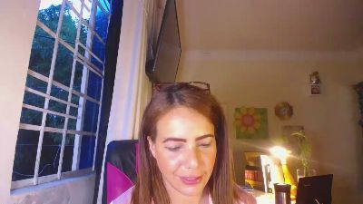 danielle_rose live cam on Cam4