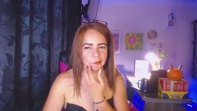 danielle_rose live cam on Cam4