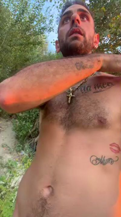 danihcw97 live cam on Cam4