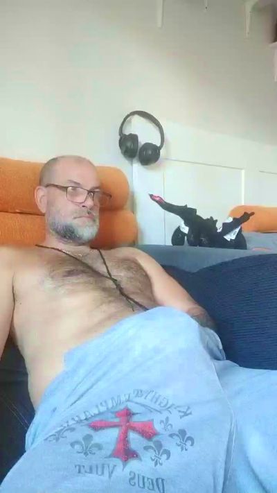 danipirrakas live cam on Cam4