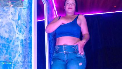 danna_james live cam on Cam4