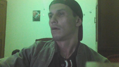 danny7710 live cam on Cam4