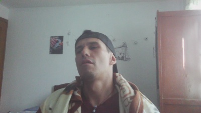 danny7710 live cam on Cam4