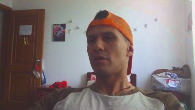 danny7710 live cam on Cam4