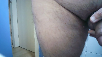 dannybiopen live cam on Cam4