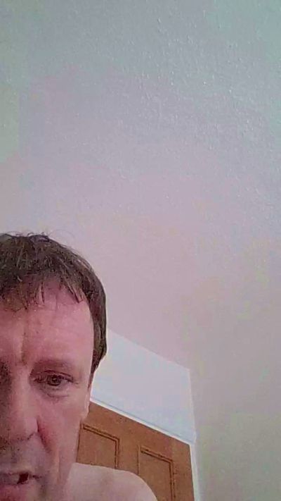dannyboy75 live cam on Cam4