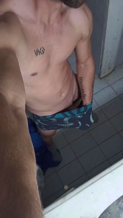 danthepiero live cam on Cam4