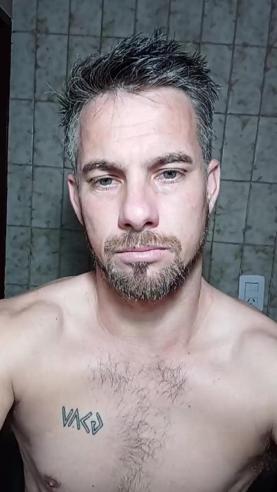 danthepiero live cam on Cam4