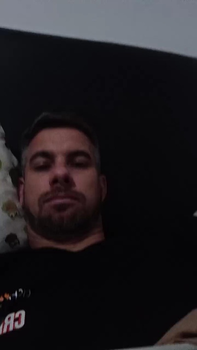 danthepiero live cam on Cam4