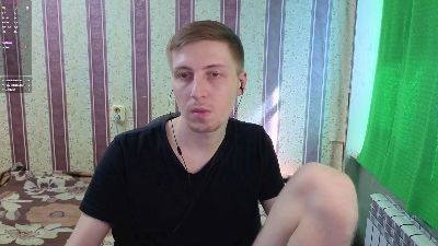 darienlarge live cam on Cam4