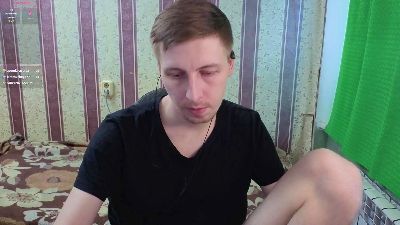darienlarge live cam on Cam4