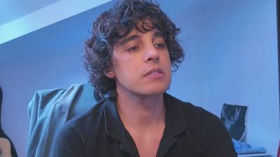 dariohere live cam on Cam4