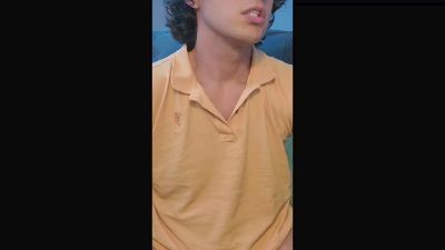 dariohere live cam on Cam4