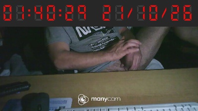 dark_knigh75 live cam on Cam4