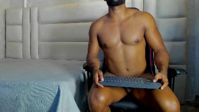 Profile and Statistics for dark_lennox on Cam4