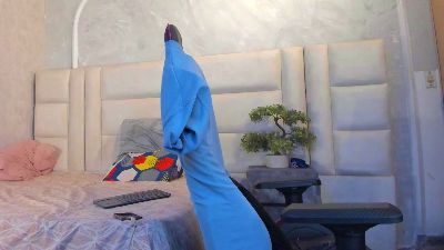 dark_lennox live cam on Cam4