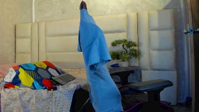 dark_lennox live cam on Cam4
