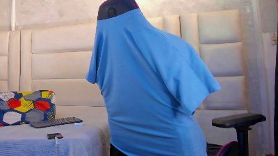 dark_lennox live cam on Cam4