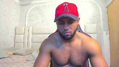 dark_lennox live cam on Cam4