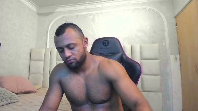 dark_lennox live cam on Cam4