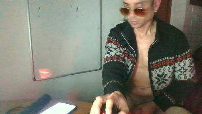 darkbrsujo3a666 live cam on Cam4