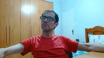 darkroom42 live cam on Cam4