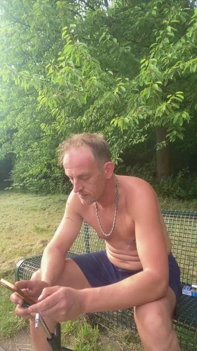 darksecret_Lar live cam on Cam4