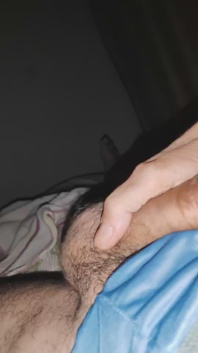 dartanyan35 live cam on Cam4
