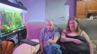 dauphine1979991 live cam on Cam4