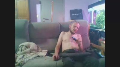 dauphine197999 live cam on Cam4