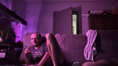 dauphine197999 live cam on Cam4