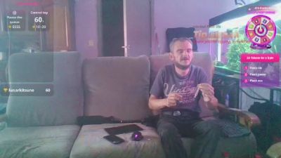 dauphine197999 live cam on Cam4