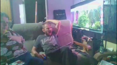 dauphine197999 live cam on Cam4