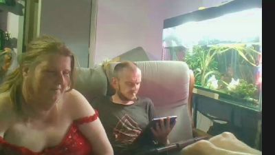 dauphine197999 live cam on Cam4