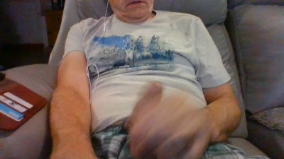 dave6919 live cam on Cam4