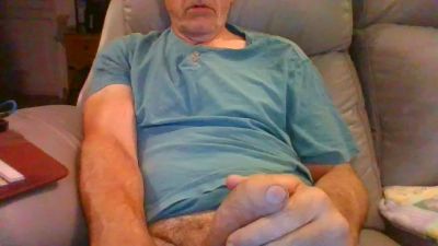 dave6919 live cam on Cam4