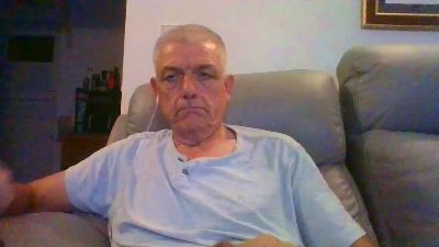dave6919 live cam on Cam4