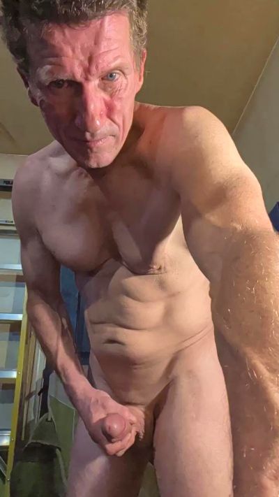 davedonny45 live cam on Cam4